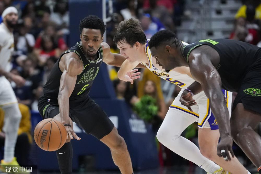 她都展示了 她都展示了