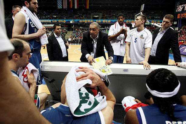 的估值与其 的估值与其